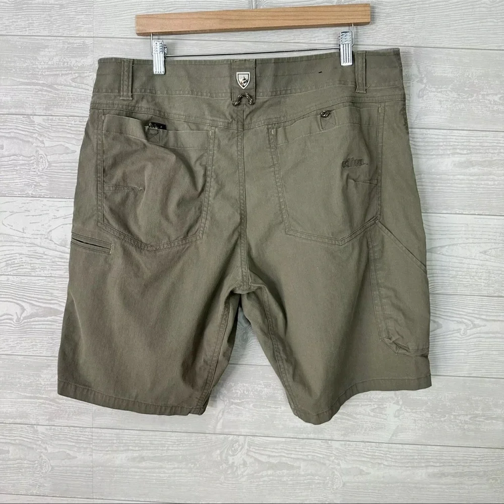 Kuhl Men’s Vintage Patina Dyed Shorts Army Green Size 38